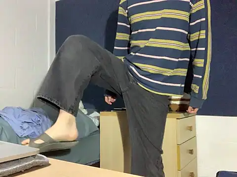 hoppyhops online show from 04-20-26, 03:35