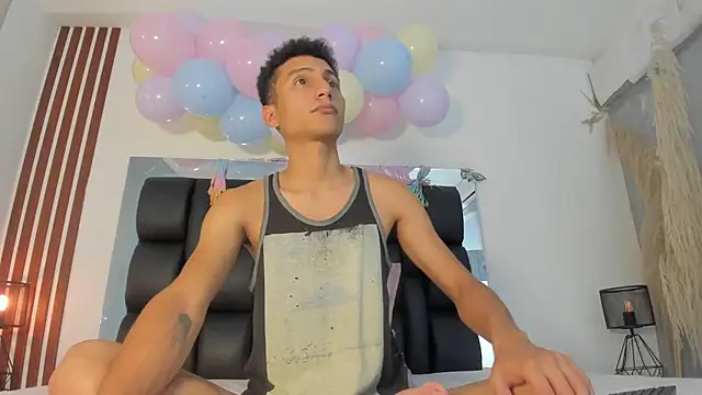 choco dick  online show from 04-04-26, 07:53