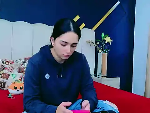 IsadoraSmit online show from 04-30-26, 11:06