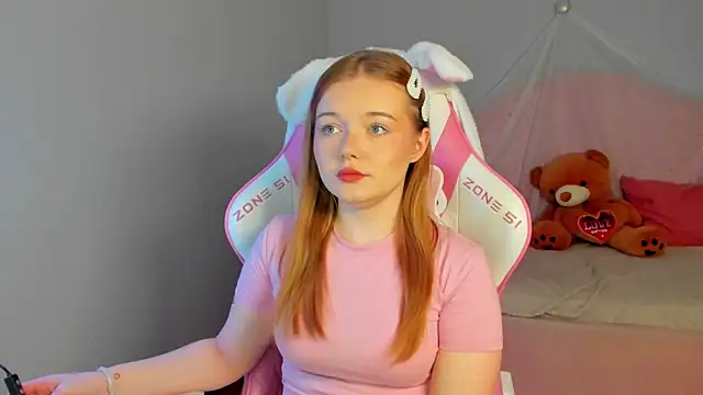 ElinaVale online show from 04-22-26, 05:31