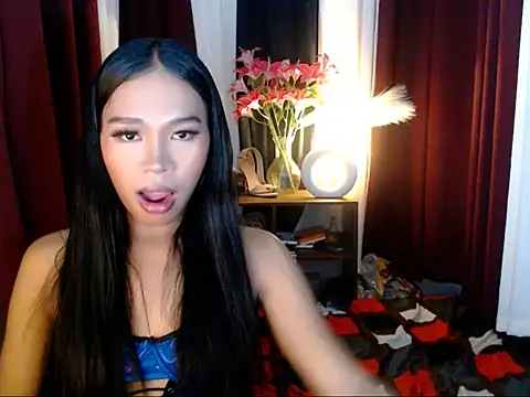SweetyScarlet online show from 05-05-26, 09:45