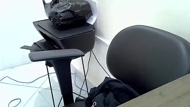 lellsz online show from 05-05-26, 12:52