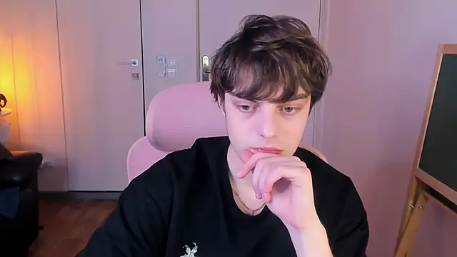 MaxVibee online show from 03-07-26, 06:35