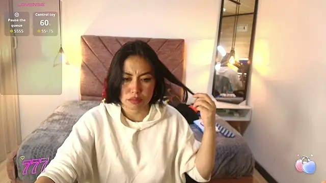 Amanda Fox   online show from 03-19-26, 07:47