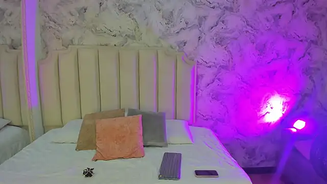 Tamara Ferrer online show from 03-31-26, 11:23