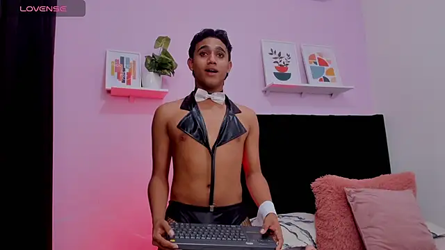 Morgan Bladee online show from 03-20-26, 05:08