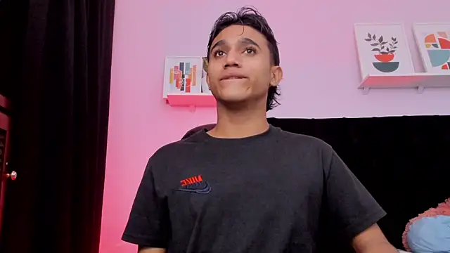 Morgan Bladee online show from 03-21-26, 02:21