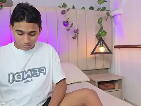 Morgan Bladee online show from 04-08-26, 05:09