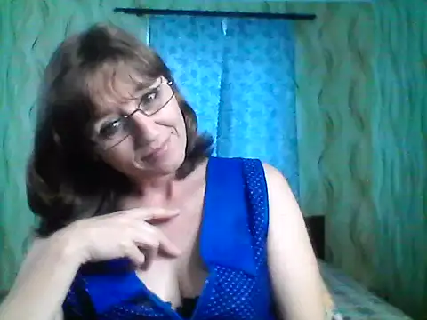 Alisaprice077 online show from 04-02-26, 06:42