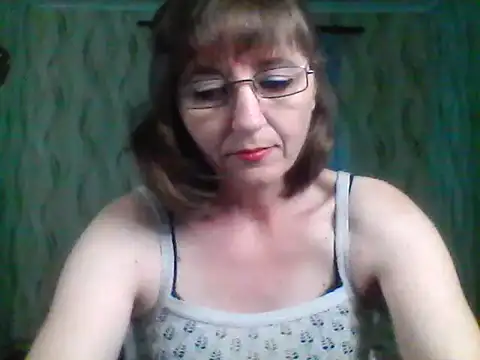 Alisaprice077 online show from 05-27-26, 11:17