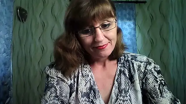 Snapshot of Alisaprice077 chatting on 07-06-26, 03:25 Alisaprice077 online show from 07-06-26, 03:25