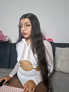 Aby Moreau online show from 05-08-26, 12:25
