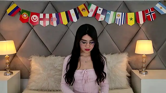 OliviaDiaz online show from 06-16-26, 08:20