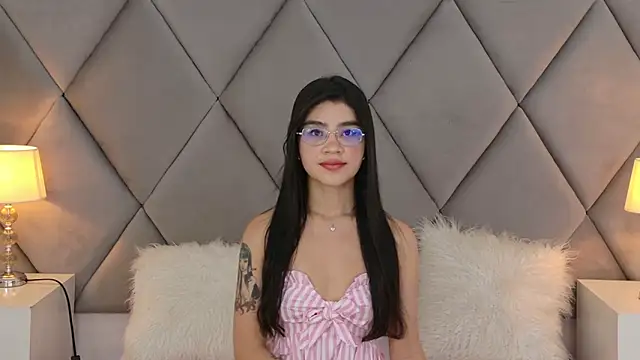 OliviaDiaz online show from 05-08-26, 08:23