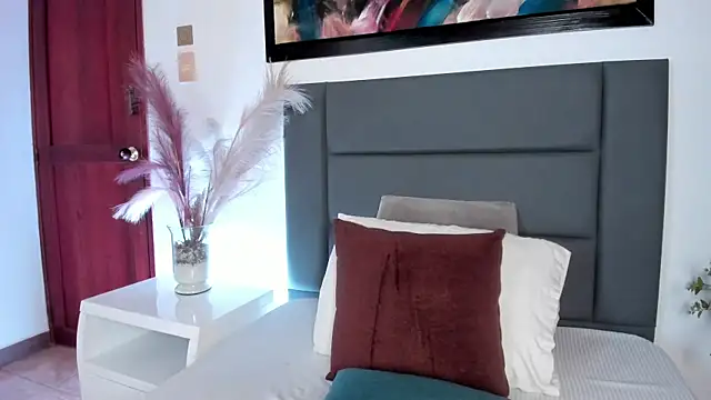 FreyaCameron online show from 05-08-26, 12:53