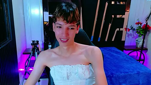 Stefany PiInk online show from 04-08-26, 12:17