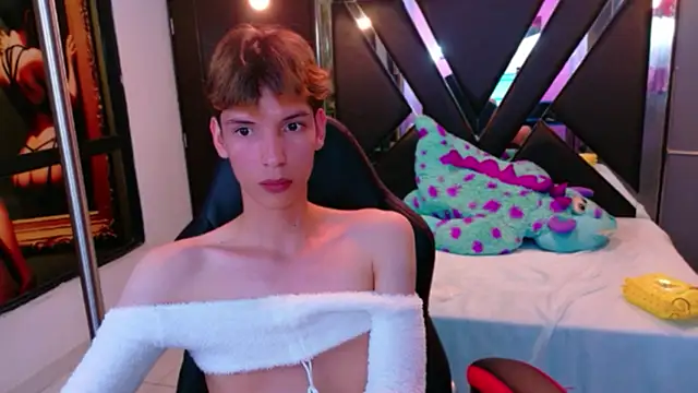 Stefany PiInk online show from 04-07-26, 12:56