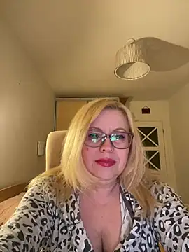 JanieLight53 online show from 06-02-26, 10:10