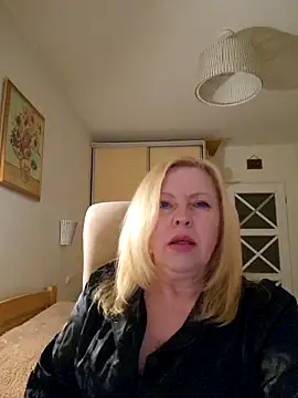 JanieLight53 online show from 03-24-26, 12:32