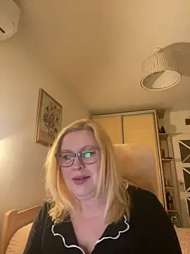 JanieLight53 online show from 03-23-26, 12:22