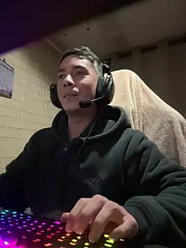 Cr1sXPorn online show from 06-14-26, 06:03