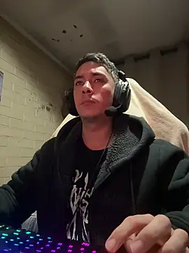 Cr1sXPorn online show from 06-15-26, 03:29