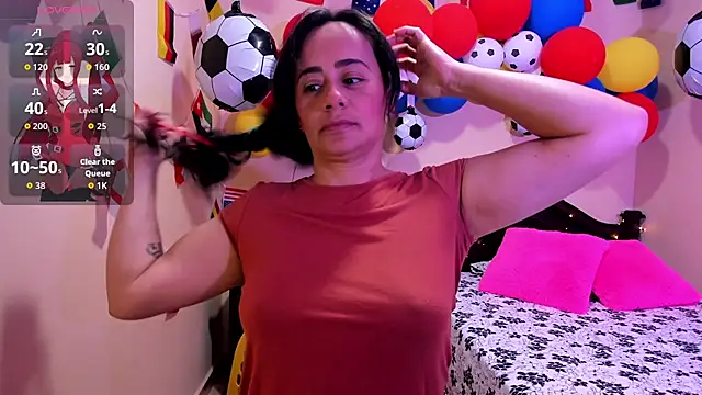 Snapshot of sara_florez12 chatting on 06-18-26, 11:26 sara florez12 online show from 06-18-26, 11:26