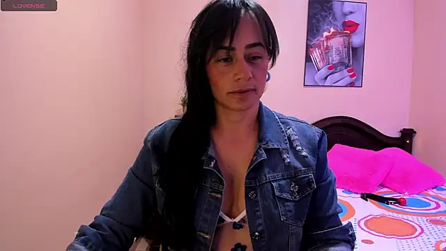 sara florez12 online show from 05-30-26, 11:05