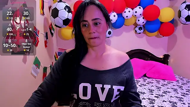 Snapshot of sara_florez12 chatting on 06-16-26, 10:48 sara florez12 online show from 06-16-26, 10:48