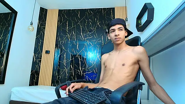 ValeriHot 1 online show from 04-02-26, 03:57