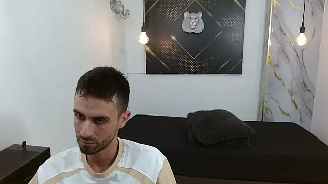 KingOfTemptation online show from 03-11-26, 03:00