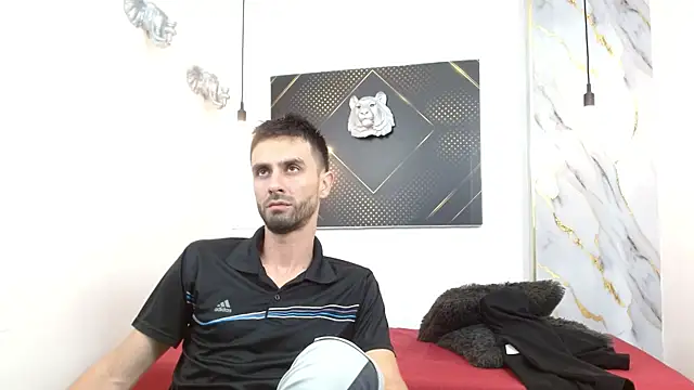 KingOfTemptation online show from 03-26-26, 02:43