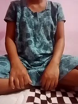 yesmam36 online show from 04-18-26, 04:53