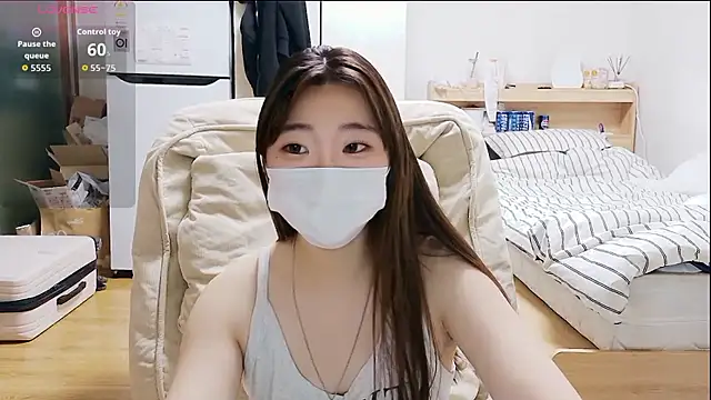 Berry Chuu online show from 05-05-26, 09:18