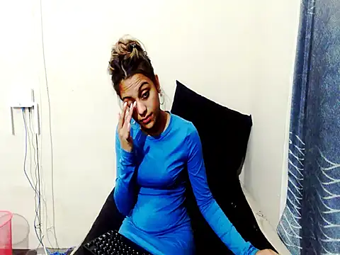 Snapshot of Luscious_Lexy chatting on 05-15-26, 05:05 Luscious Lexy online show from 05-15-26, 05:05