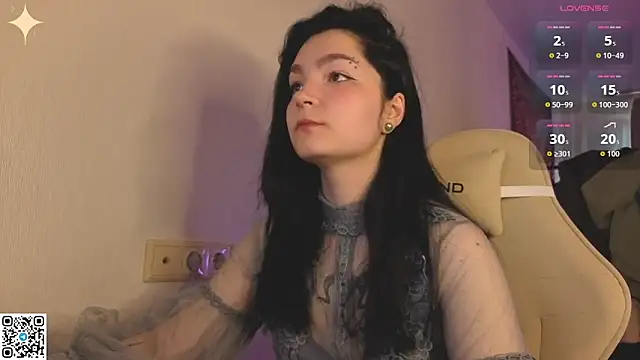 Luna Moon13 online show from 04-13-26, 12:47