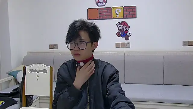 Chili-001 online show from 04-12-26, 02:26