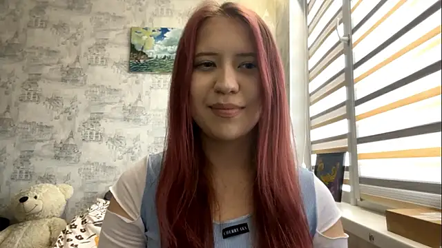 Snapshot of YasmineGuelpa chatting on 03-09-26, 03:15 YasmineGuelpa online show from 03-09-26, 03:15