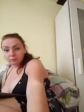 Bella-Monroe online show from 04-16-26, 04:41