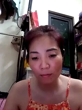 Miinn99 online show from 05-19-26, 01:40
