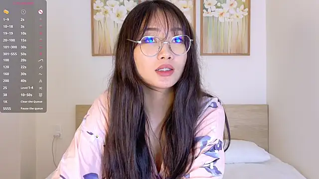 pinkyblooom online show from 03-13-26, 09:03