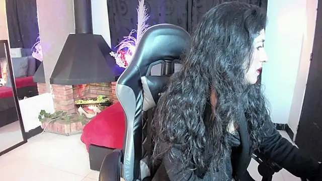Snapshot of Vicky_Angeel chatting on 05-31-26, 01:00 Vicky Angeel online show from 05-31-26, 01:00