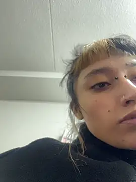 baby akuma online show from 05-24-26, 02:00