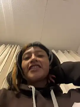 baby akuma online show from 05-22-26, 02:53