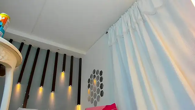 Snapshot of Melisa_Ebony chatting on 07-24-26, 10:06 Melisa Ebony online show from 07-24-26, 10:06