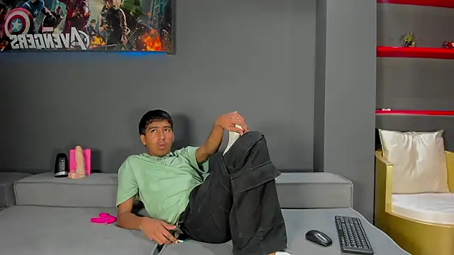 Ender h0tt online show from 07-04-26, 08:46