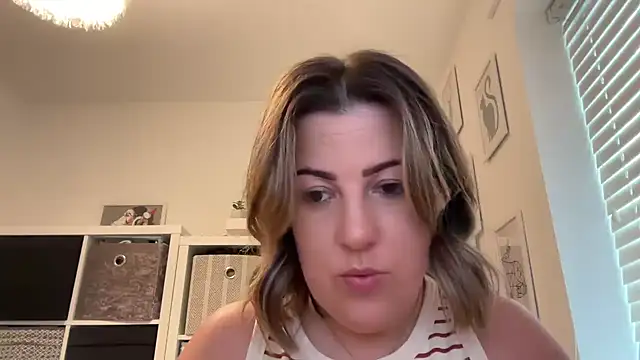 annabellewarick online show from 03-24-26, 01:11