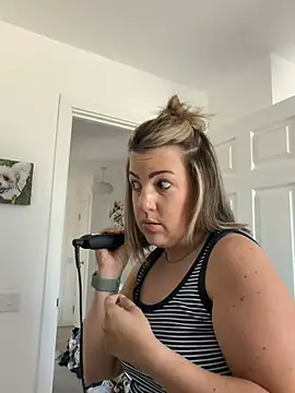 annabellewarick online show from 07-31-26, 03:53