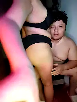 chico203999 online show from 03-09-26, 11:52