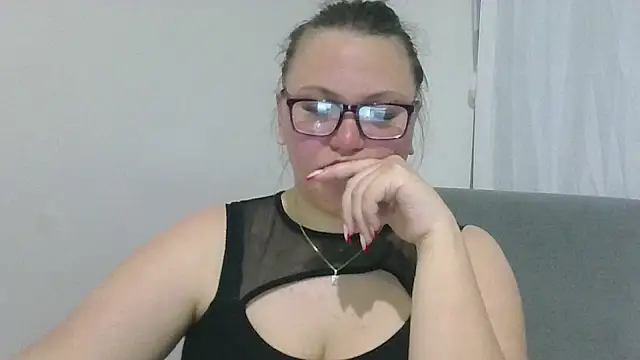 MuseChic Wild online show from 04-15-26, 07:58